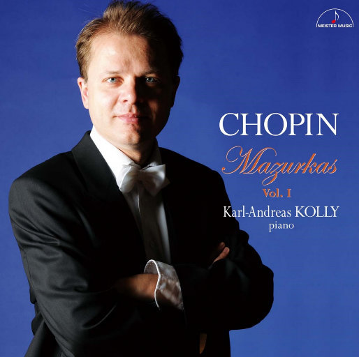 美女男人努力生产豆浆
